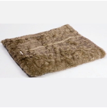 Blanket with fur brown