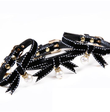 Bow Collar w Diamonds on Pearl - Black